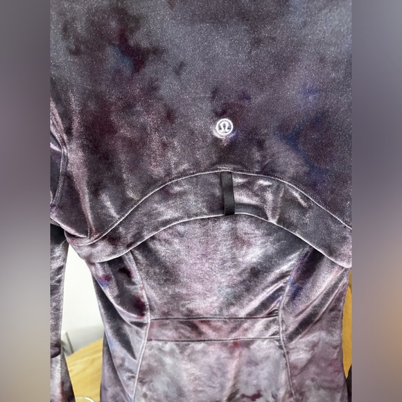 Lululemon💎NWOT💎Define Jacket *Velour💎
Interstellar Dark Grey Multi💎Size 4 - Picture 11 of 16